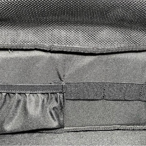 Nike Men's Black Duffel Bag with Blue Logo - Picture 9 of 11